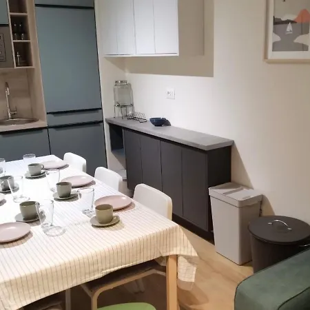Guest house Luxe 4br *