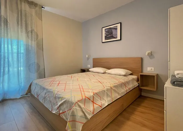 بيت ضيافة Luxe 4br 3*